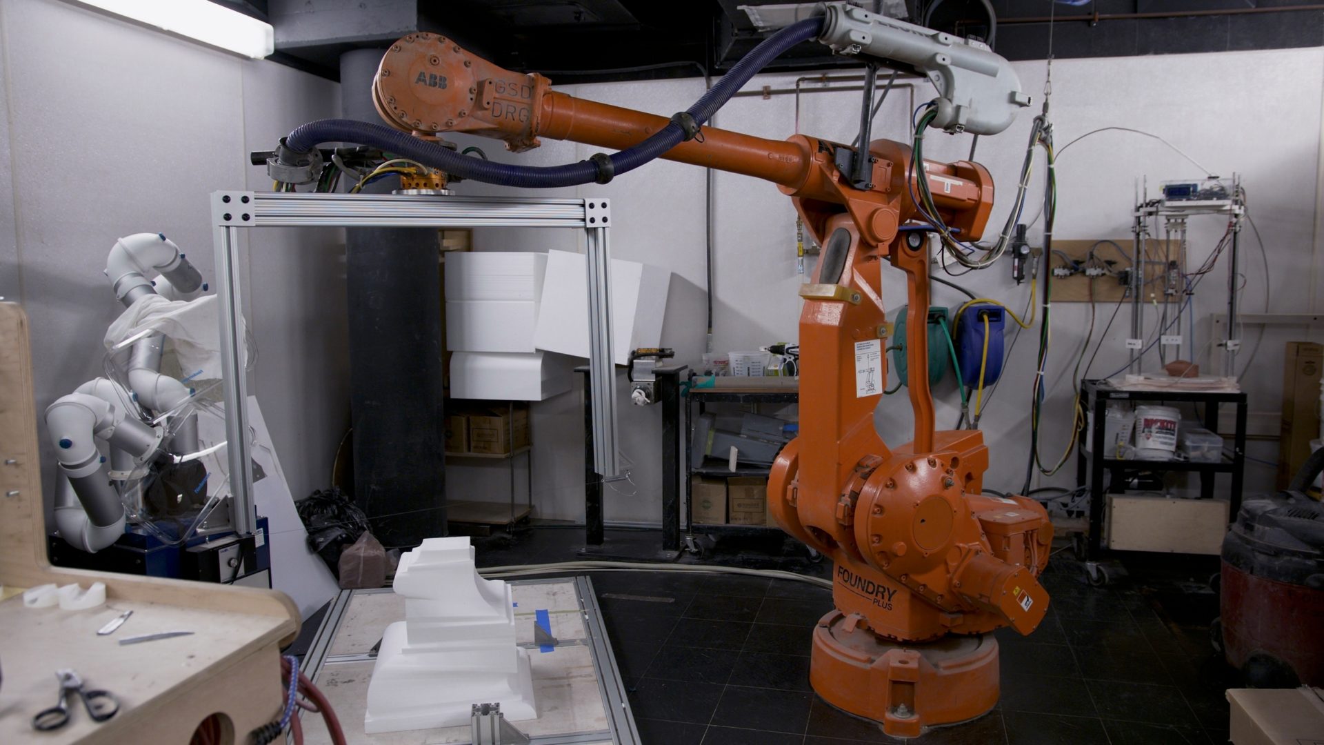 Robotics FABRICATION LAB