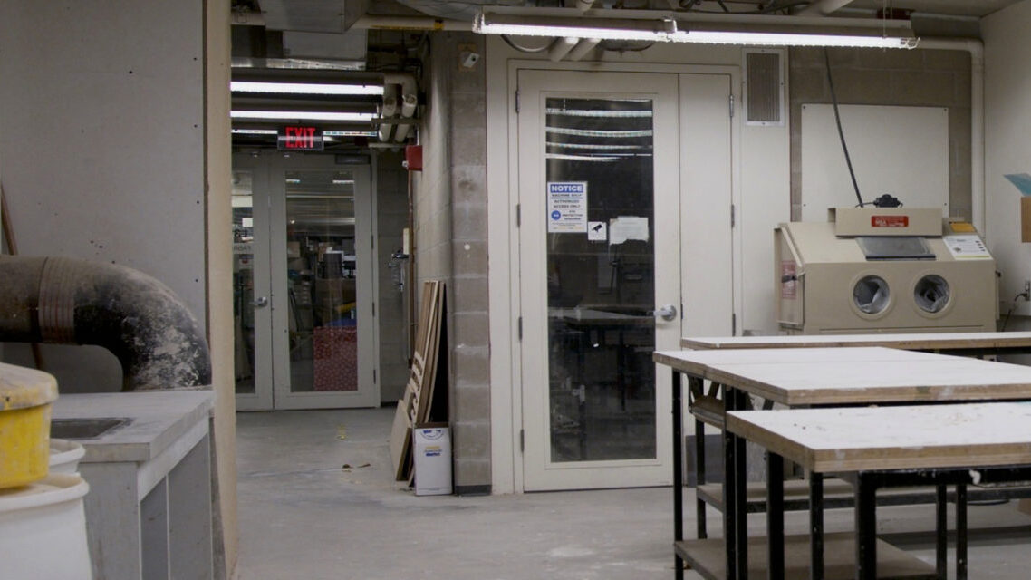 Photo of Project Room (Gund L31) showing worktables, metal shop, liquid disposal area, and abrasive cabinet.